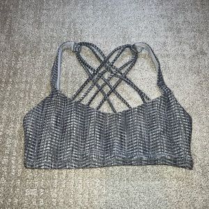 Lululemon sports bra